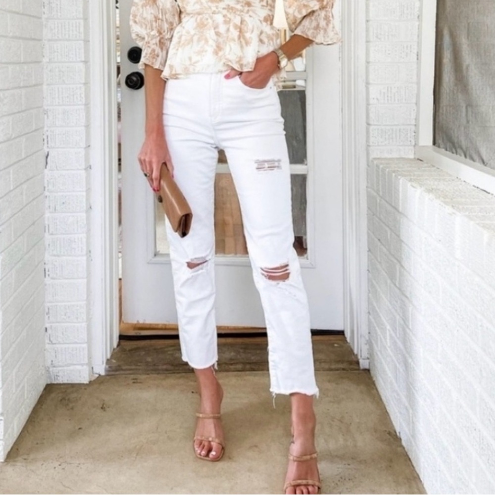 Express Super High Rise White Mom Jeans 8R